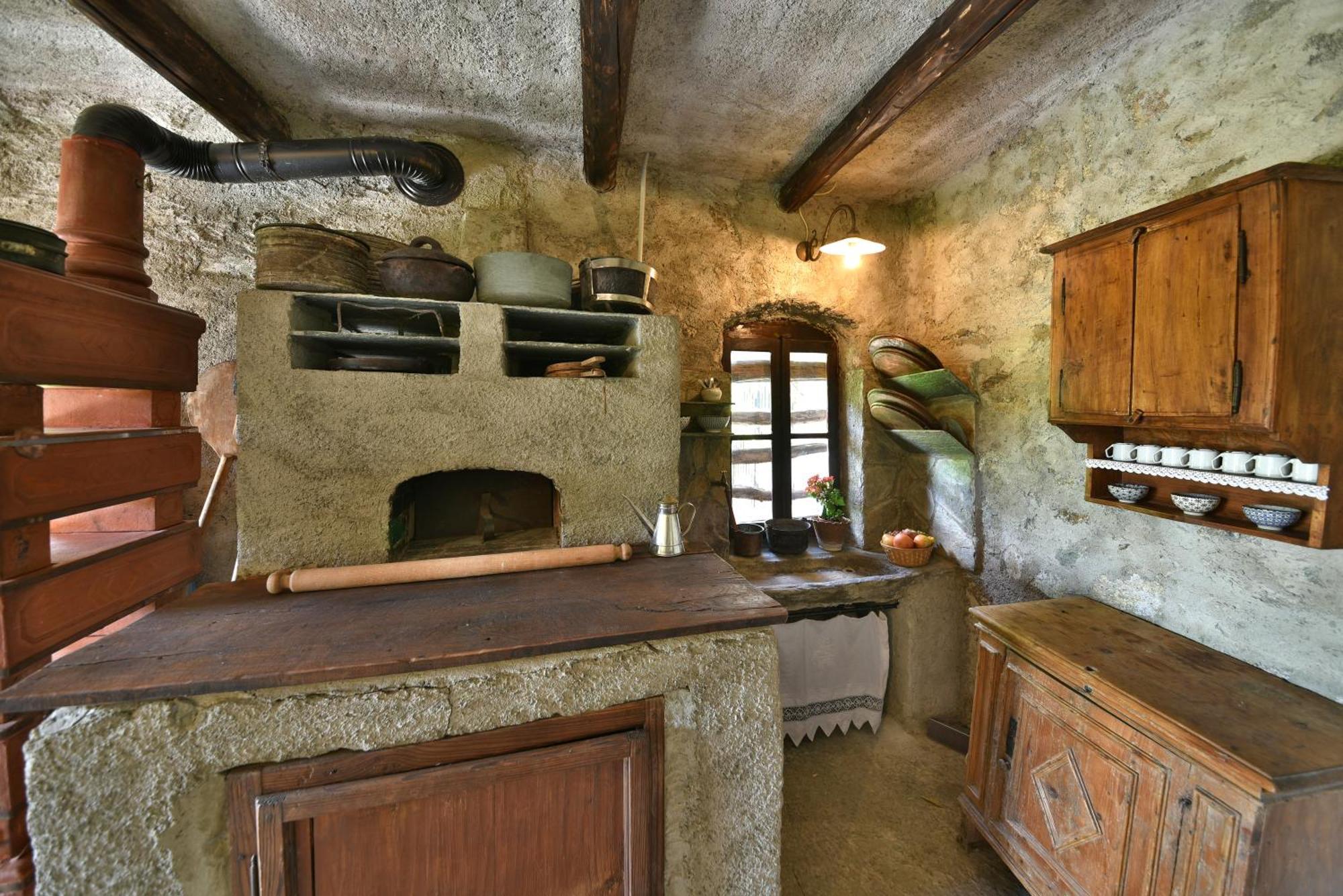 Piano Nobile Al Roseto Del Drago Villa San Bernardo  Eksteriør billede